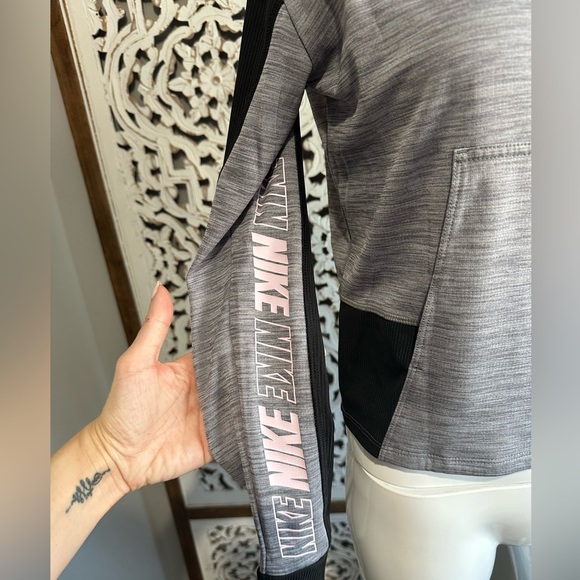 Nike Pullover Grey Size small - Picture 3 of 6